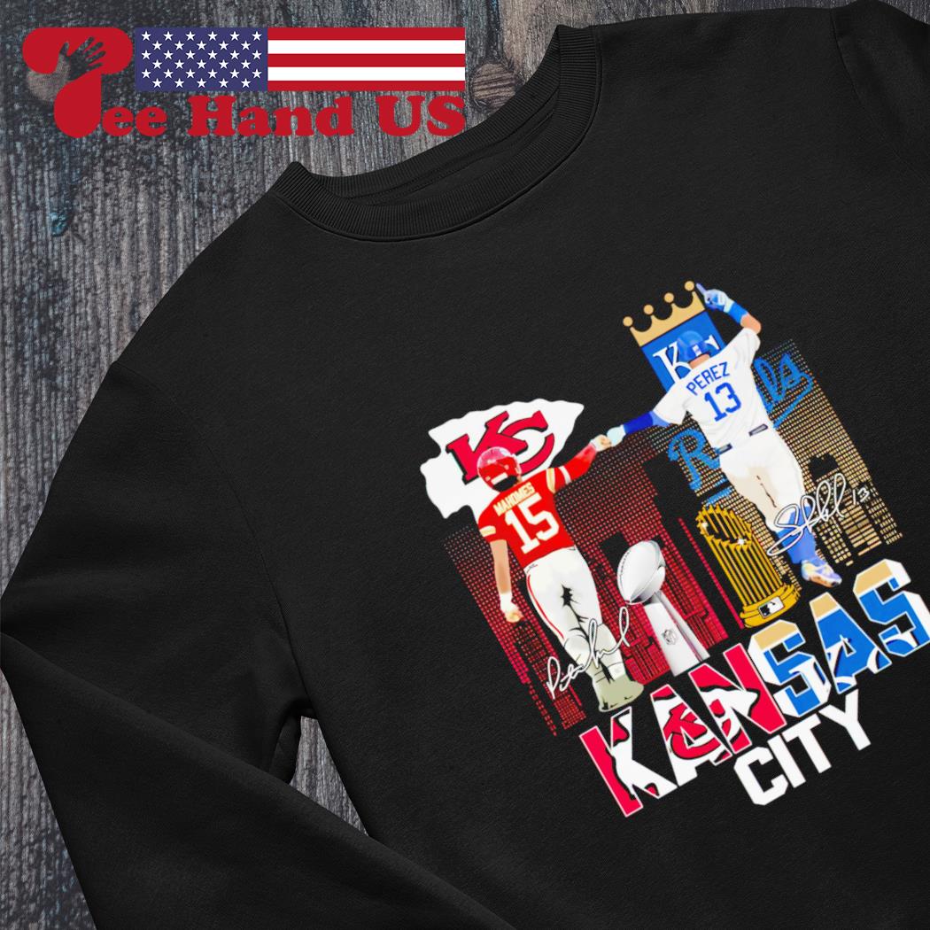 Patrick Mahomes Kansas City Chiefs vs Salvador Pérez Kansas City Royals  Kansas City 2021 signatures shirt, hoodie, sweater, long sleeve and tank top