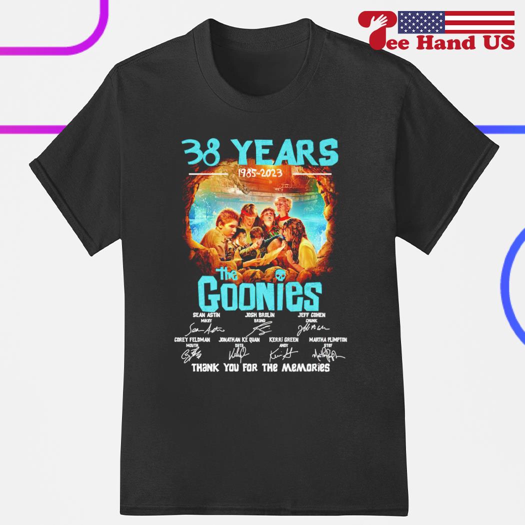 38 years 1985-2023 The Goonies thank you for the memories signatures shirt
