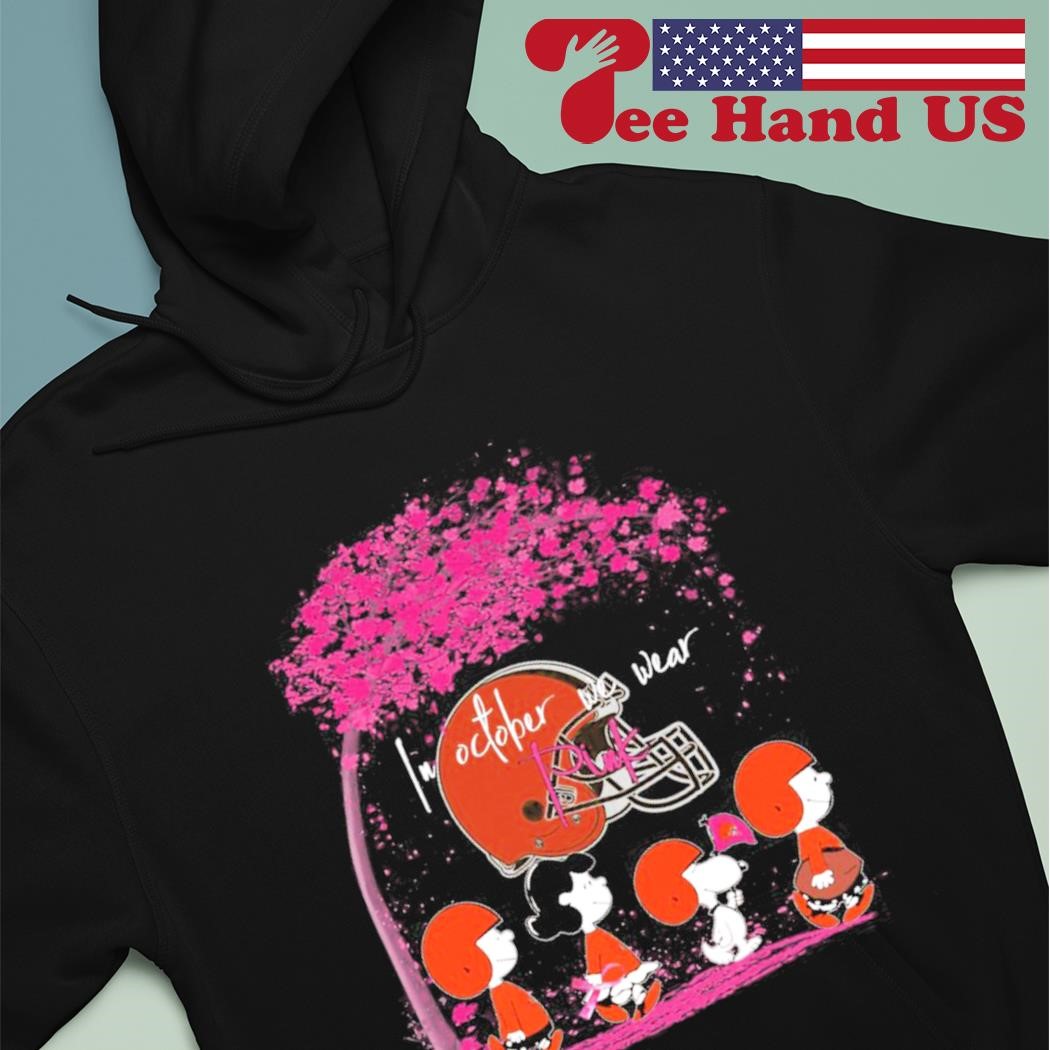 Cincinnati Bengals in October Peanuts characters we wear pink shirt, hoodie,  sweater and v-neck t-shirt