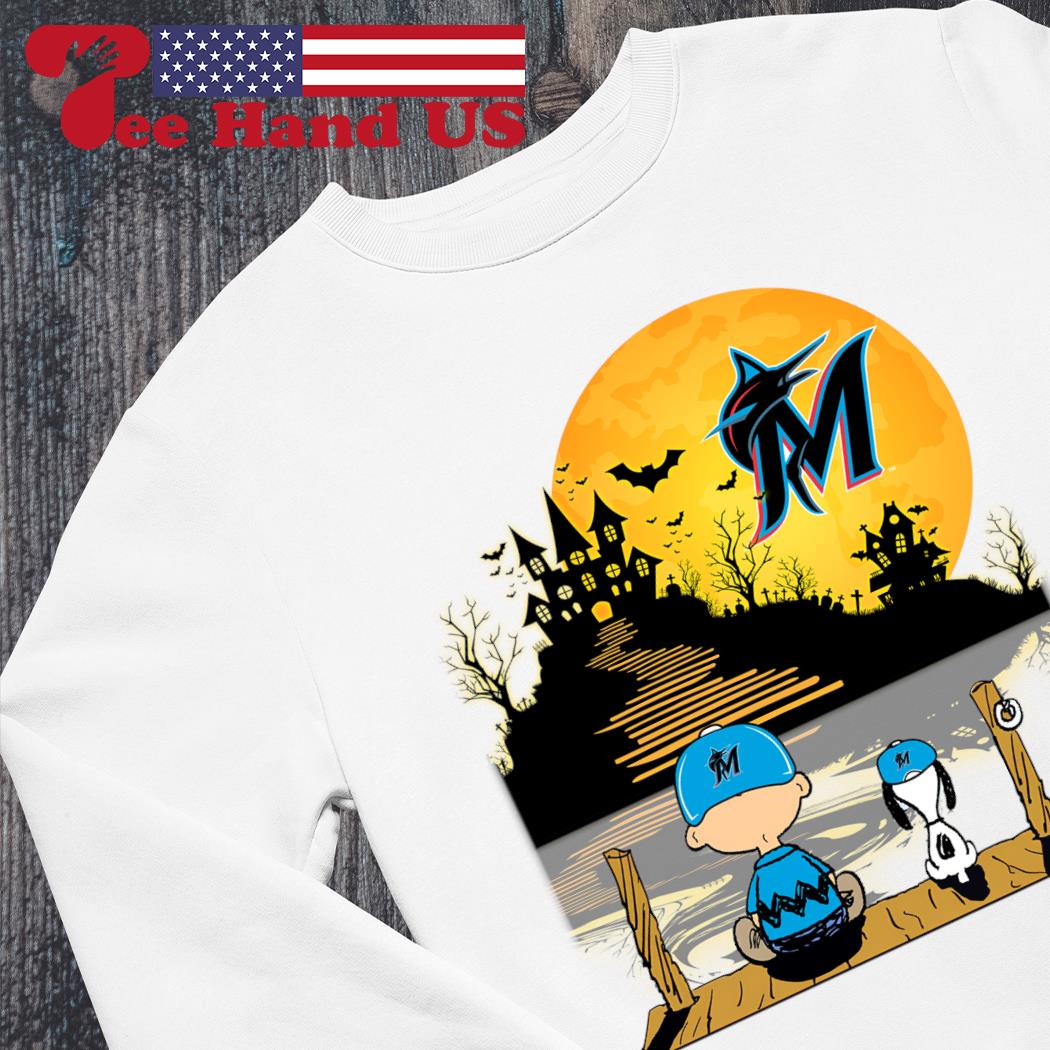 Milwaukee Brewers Snoopy and Charlie Brown Sit Under Moon Peanuts Halloween  shirt, hoodie, sweater, long sleeve and tank top