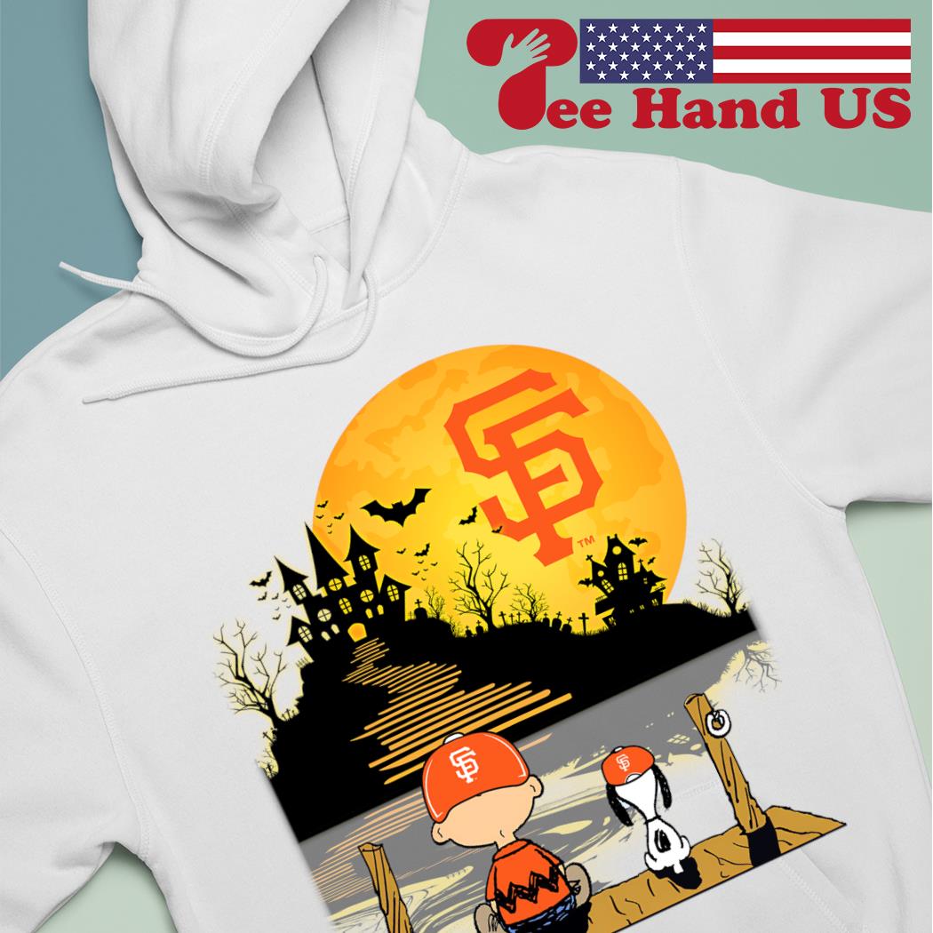 San Francisco Giants Snoopy and Charlie Brown Sit Under Moon