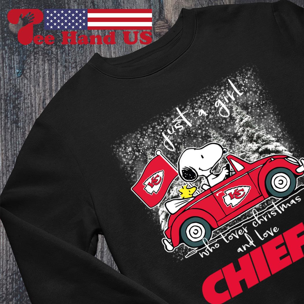 Kansas City Chiefs Santa Snoopy Brings Christmas To Town T-Shirt - T-shirts  Low Price