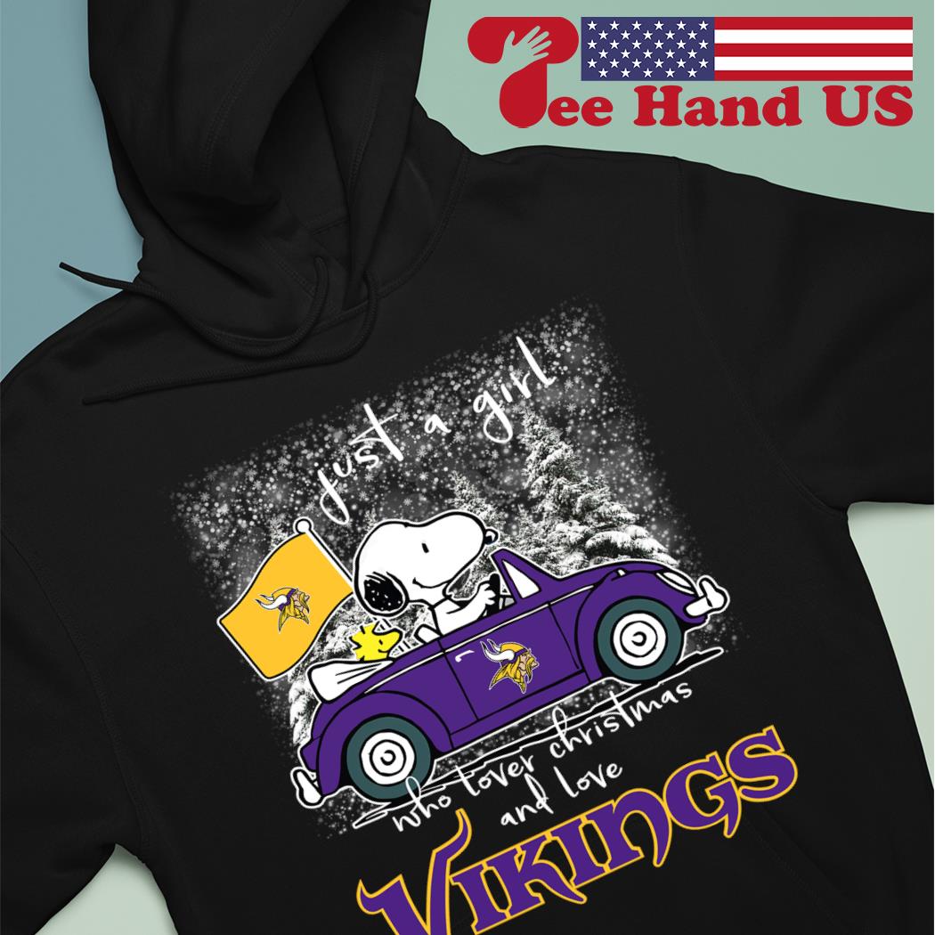 Snoopy I Love The Minnesota Vikings Christmas Shirt