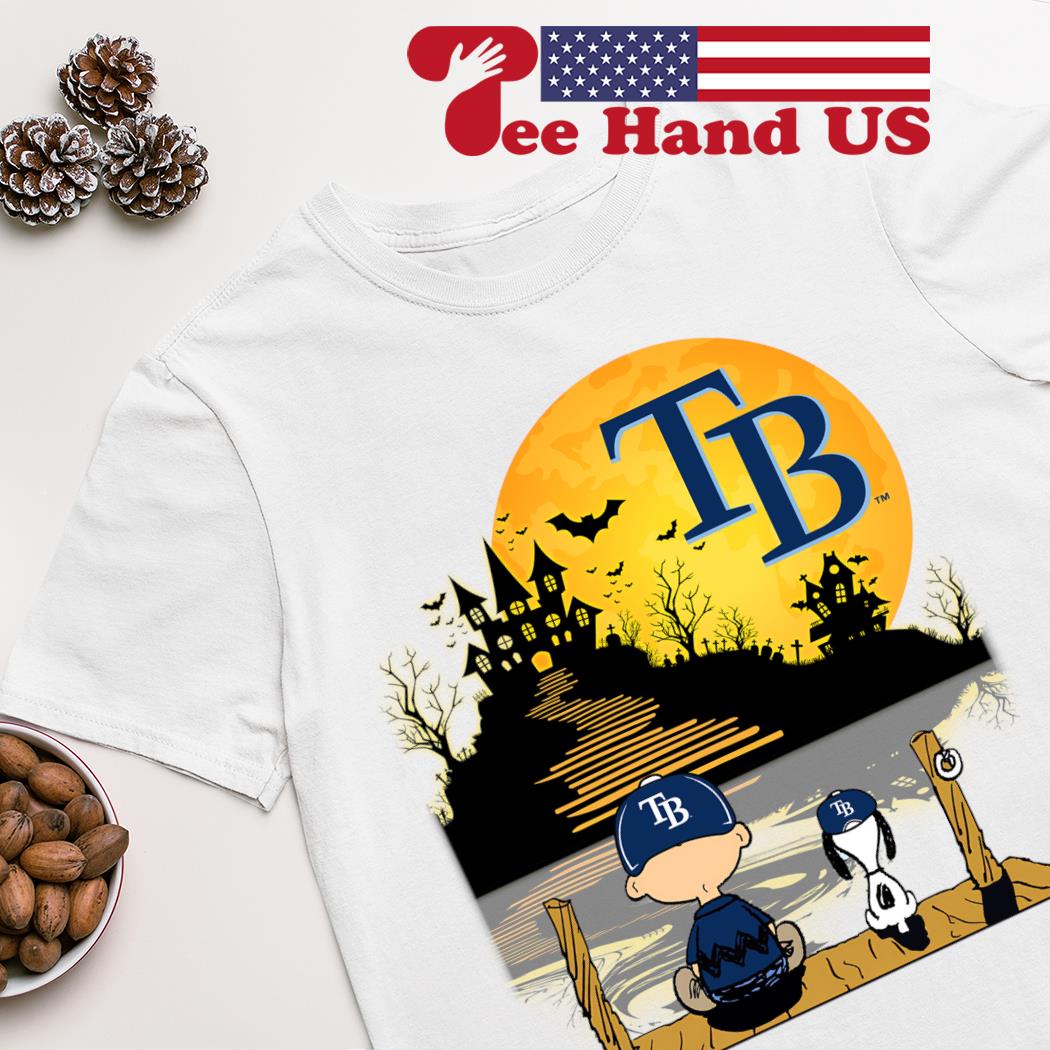 Official Tennessee Titans Snoopy And Charlie Brown Peanuts Shirt