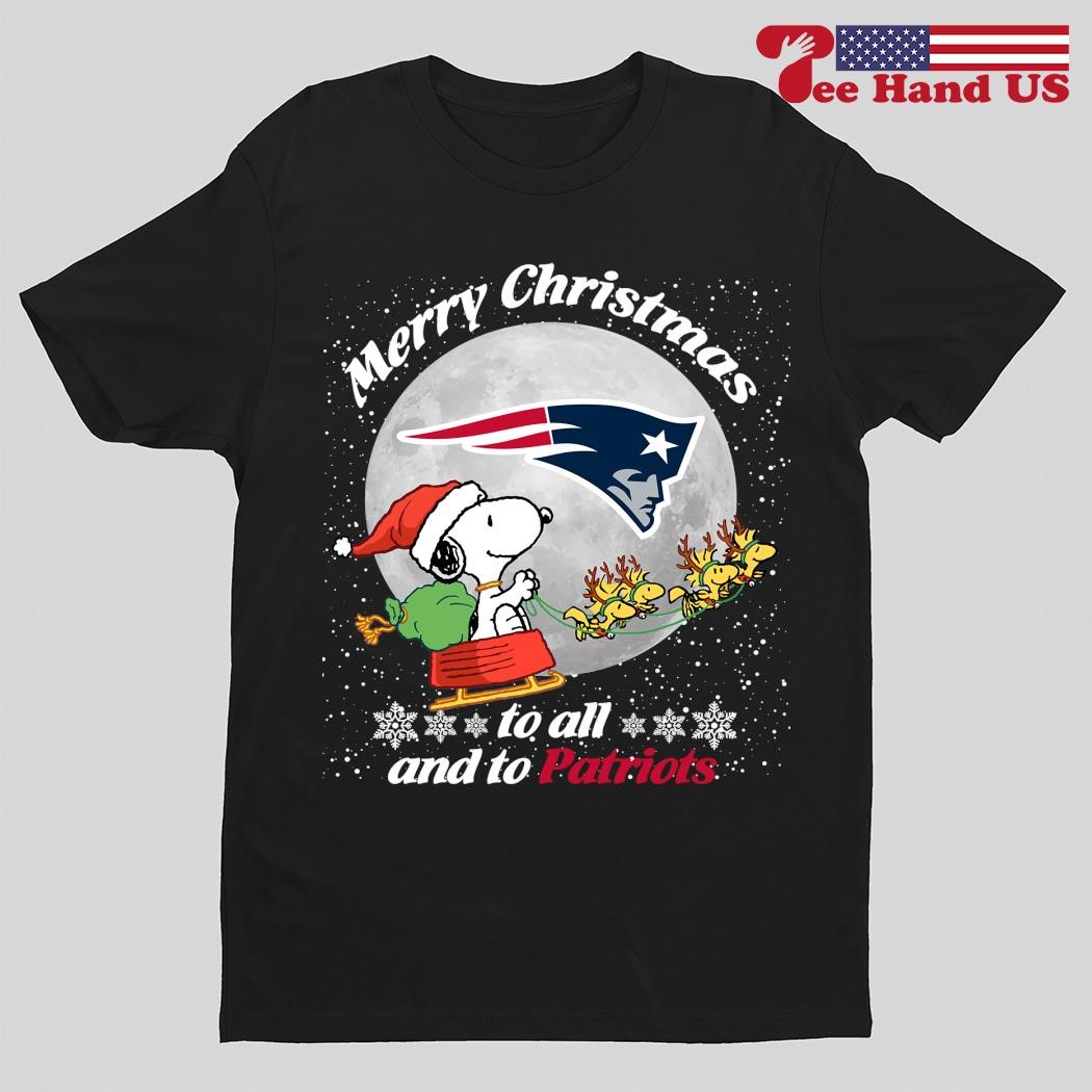 A Happy Christmas With New England Patriots Snoopy Unisex Jersey Tee 