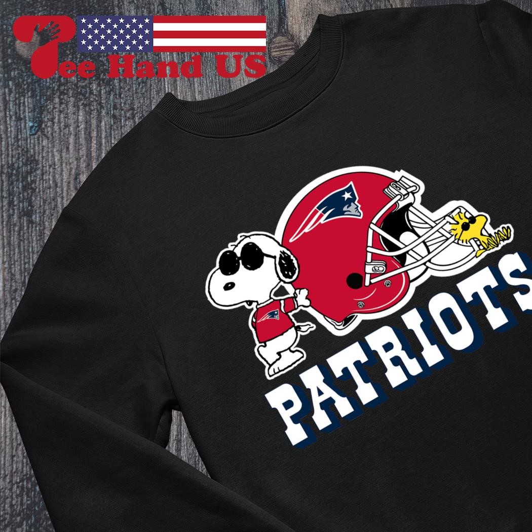 New England Patriots Snoopy And Woodstock shirt,sweater, hoodie, sweater,  long sleeve and tank top