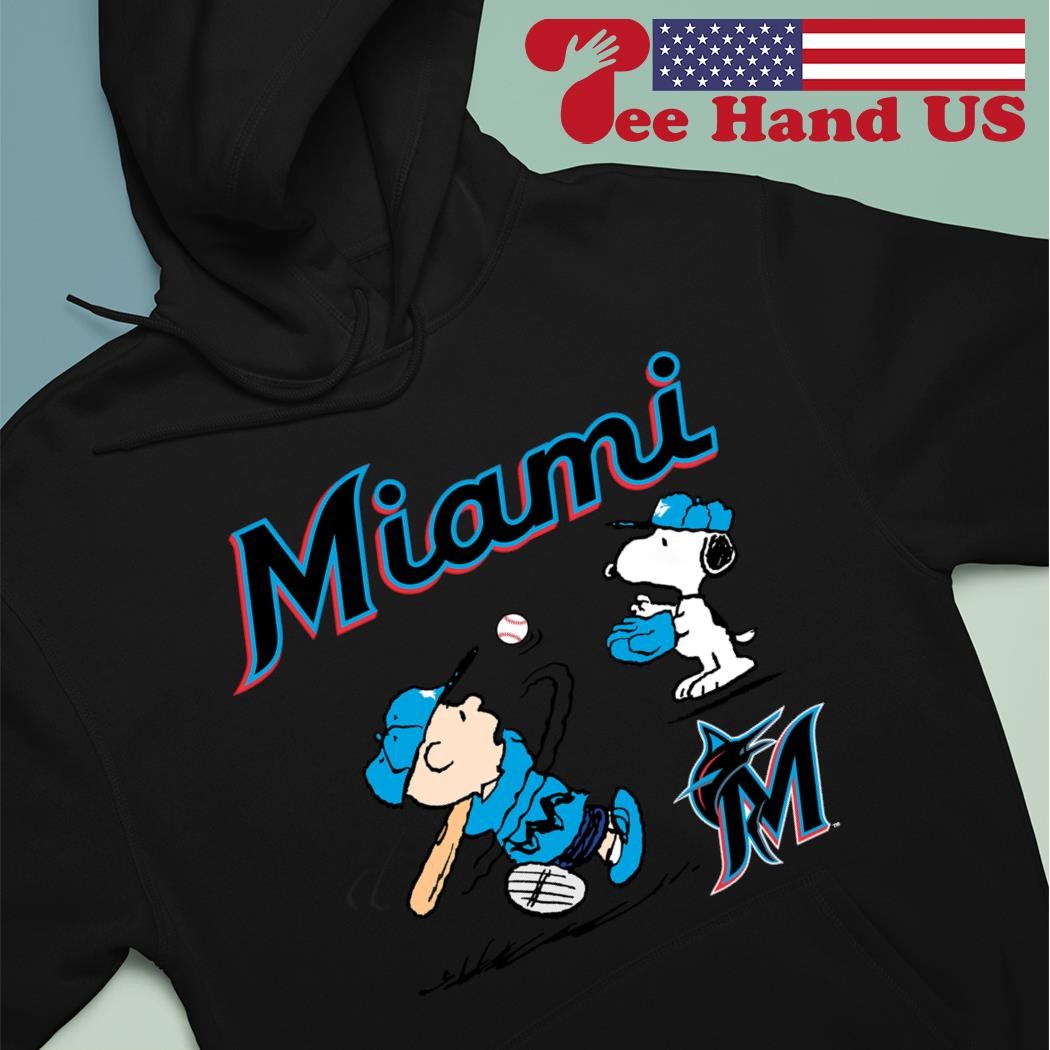Peanuts Charlie Brown And Snoopy Playing Baseball Miami Marlins Shirt