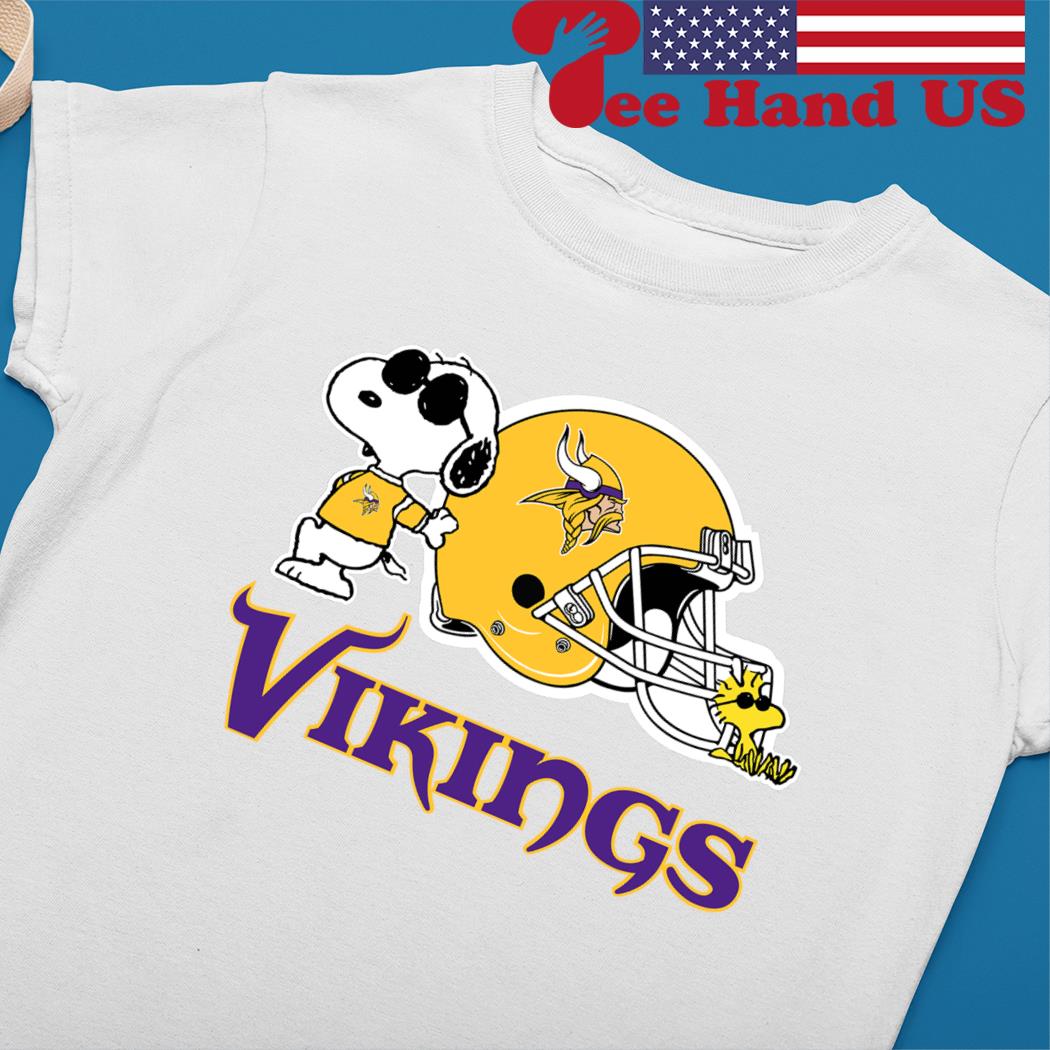 Minnesota Vikings Makes Me Drink Snoopy And Woodstock T-Shirt - T-shirts  Low Price